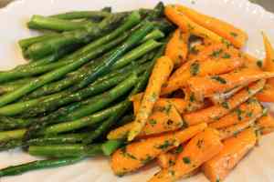 asparagus-and-carrots